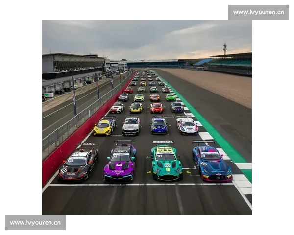 极速飙车奇幻冒险动画燃情赛道上的速度与荣耀